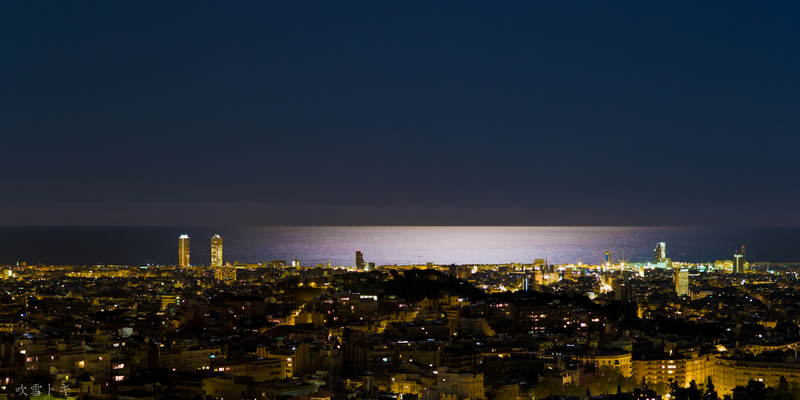 L1003826 - Desde mi tejado: Barcelona Night view